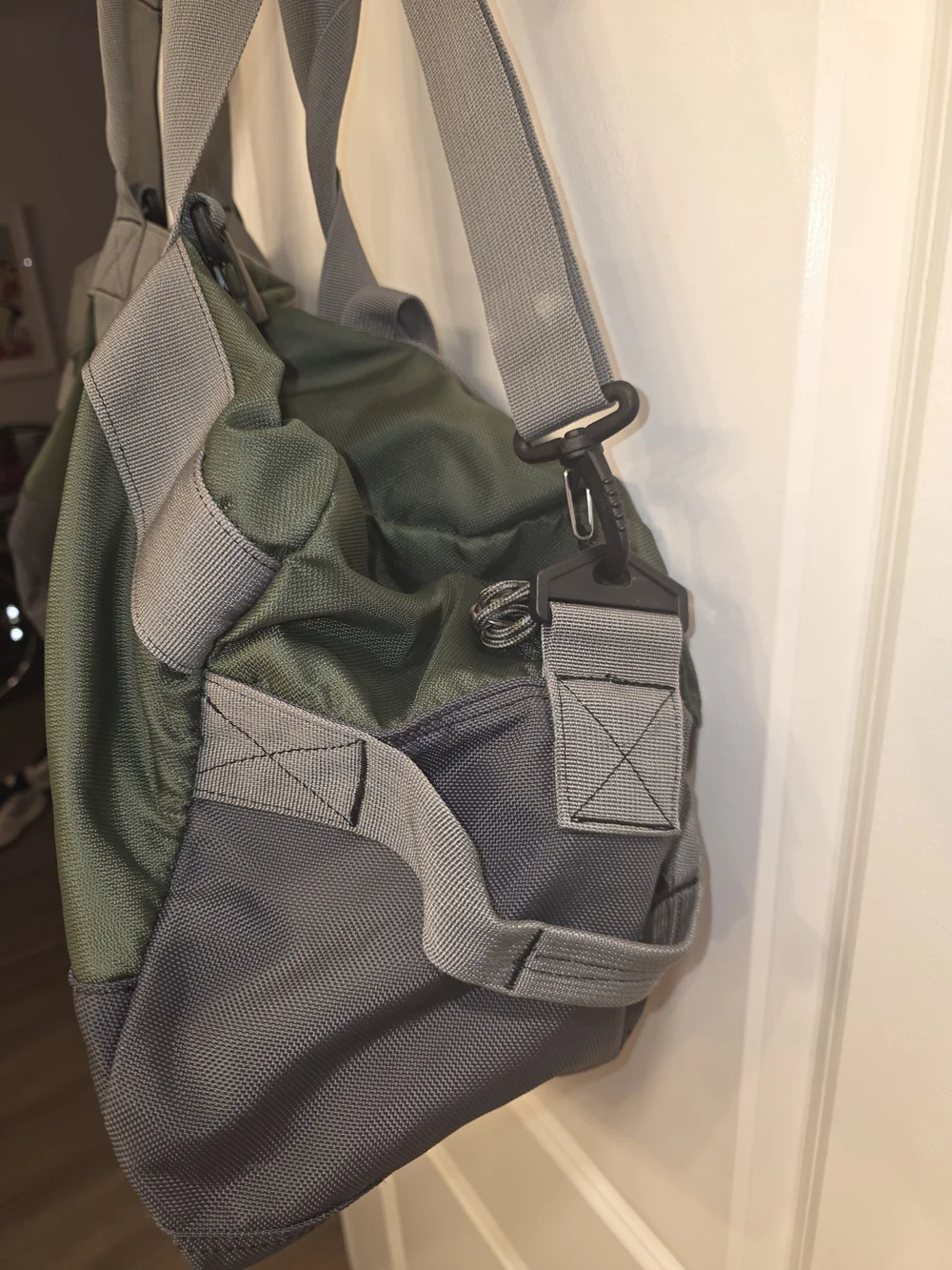 Genuine ORVIS Large Duffle Bag – Forest Green & Charcoal Grey